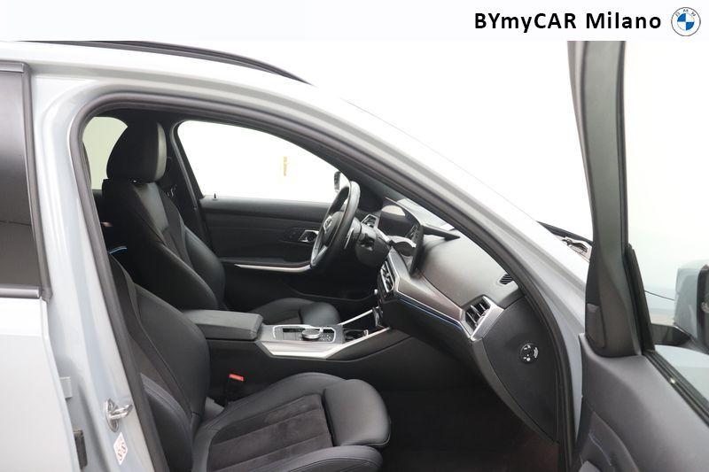 BMW Serie 3 320d Touring mhev 48V Msport xdrive auto
