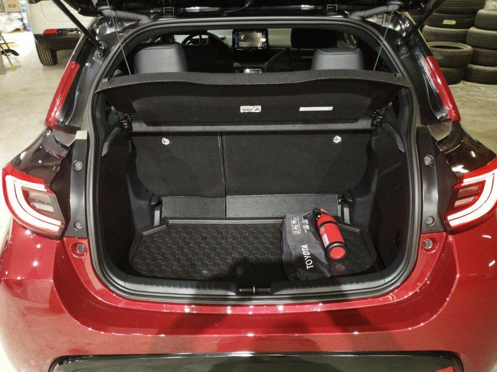 Toyota Yaris 1.5 hybrid Style