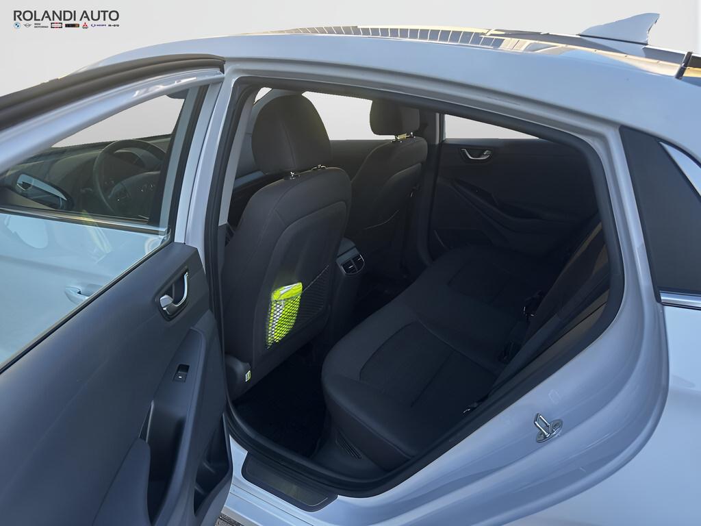 Hyundai Ioniq 1.6 hybrid Style 6dct my19