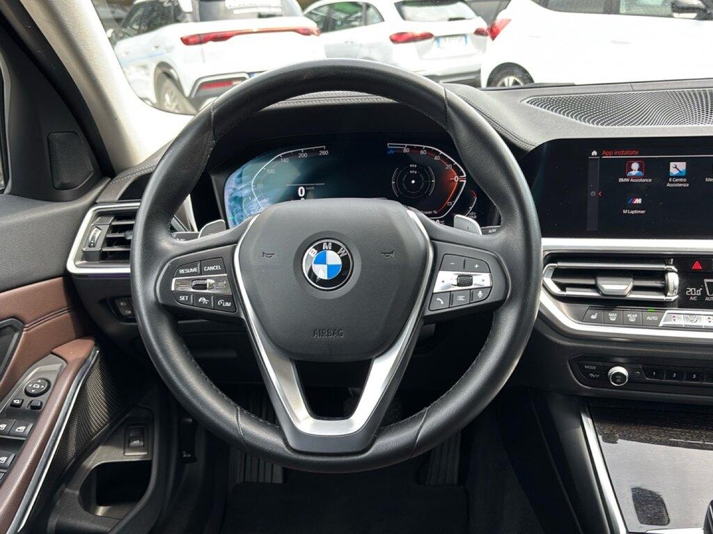 BMW Serie 3 320d Touring mhev 48V xdrive Luxury auto