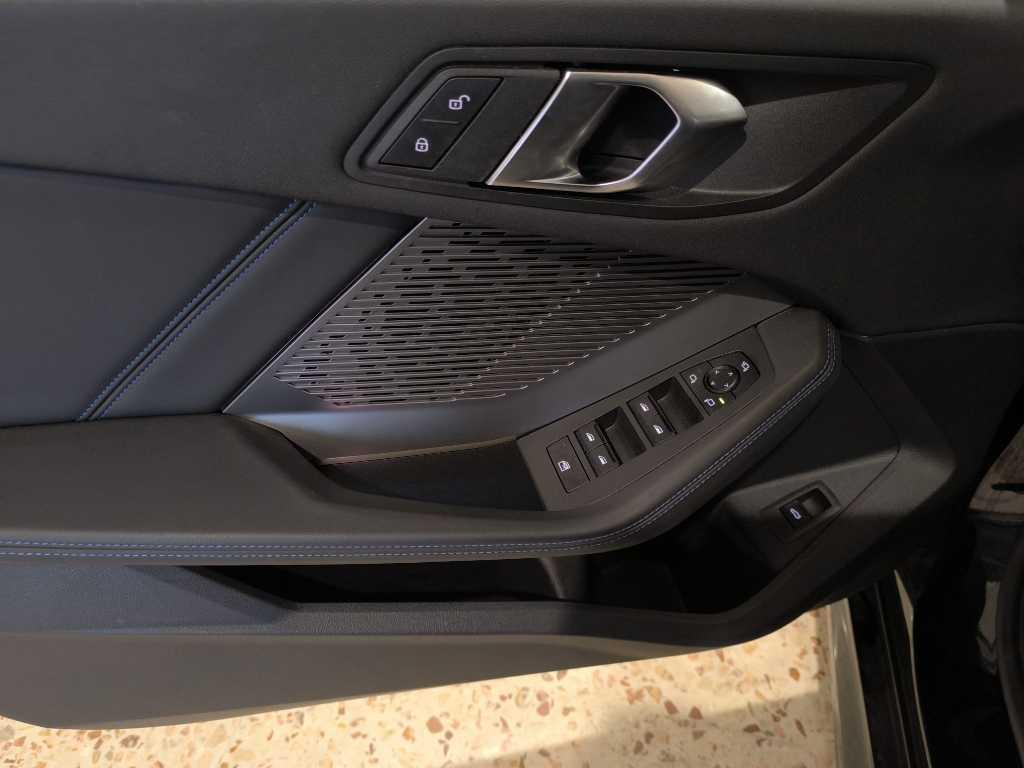 BMW Serie 1 118d MSport auto