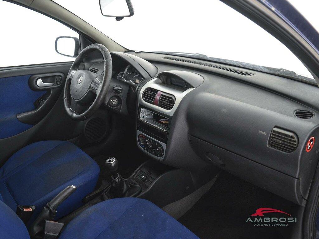 Opel Corsa 1.7 di Club (base) 5p