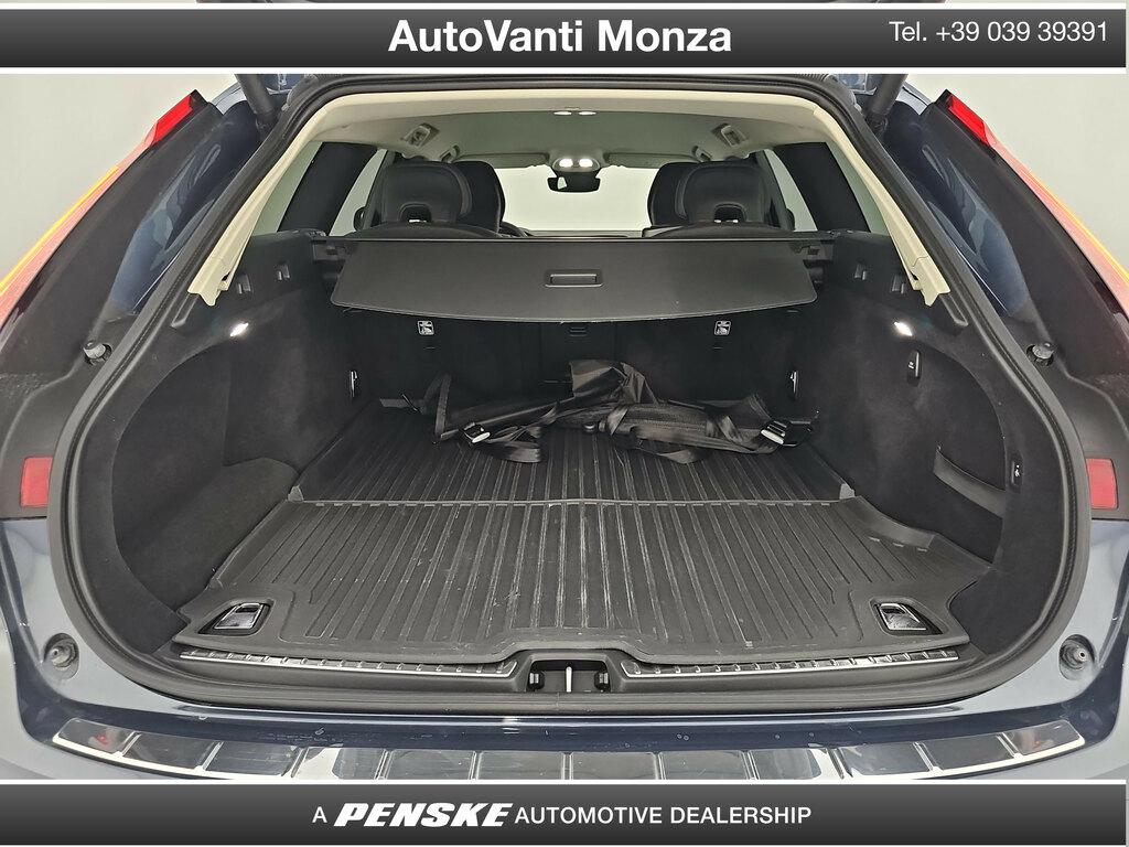 Volvo V90 Cross Country 2.0 b4 Plus awd auto
