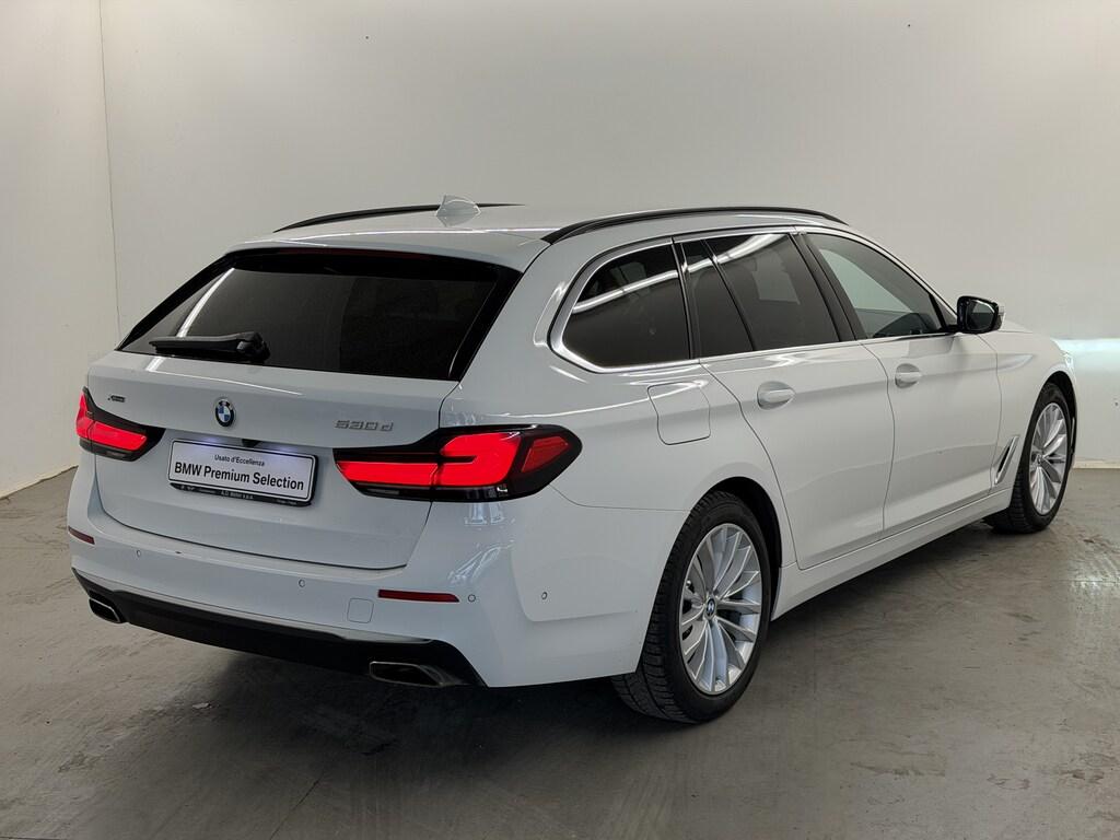 BMW Serie 5 530d Touring mhev 48V xdrive Business auto