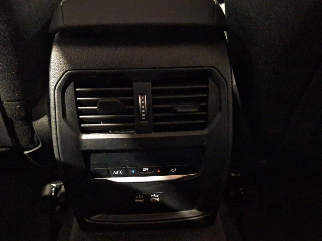 BMW Serie 3 320d Touring mhev 48V auto