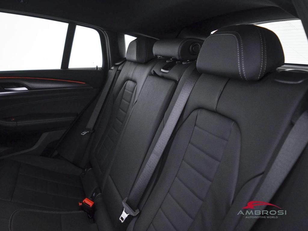 BMW X4 xdrive20d mhev 48V auto