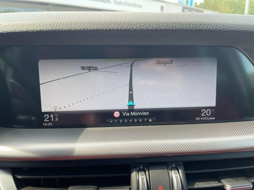 Alfa Romeo Stelvio 2.2 t Business Q4 210cv auto my19