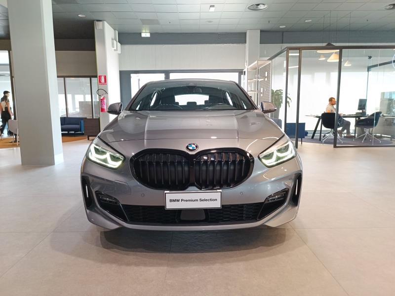 BMW Serie 1 118i Msport Exterior 136cv auto