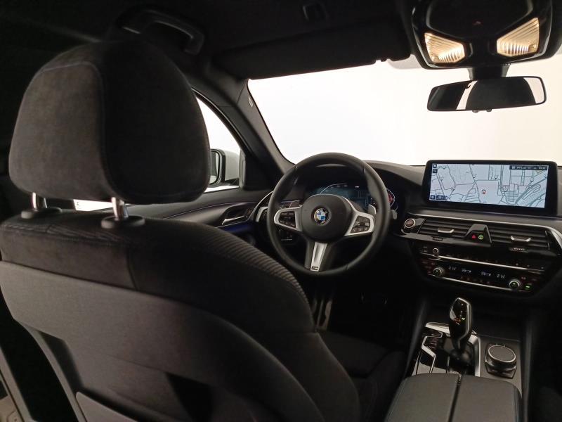 BMW Serie 5 530d Touring mhev 48V xdrive Msport auto