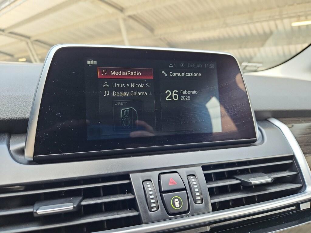 BMW Serie 2 216d Active Tourer Luxury my17
