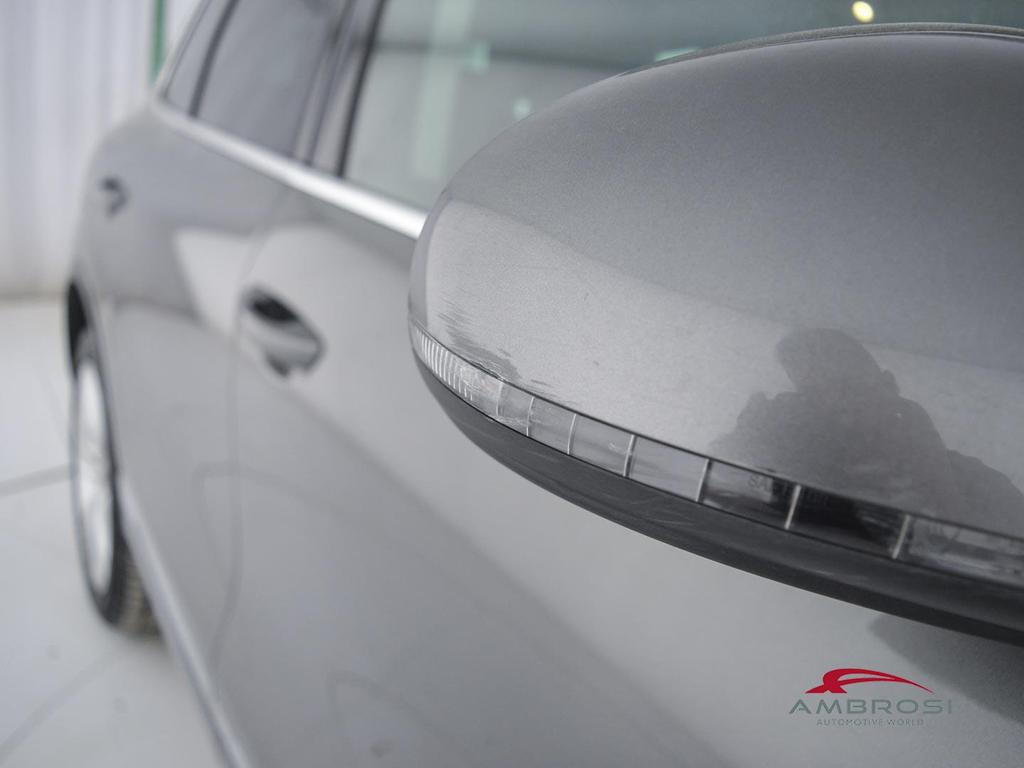 Volkswagen Touareg 3.0 V6 tdi Executive 245cv tiptronic