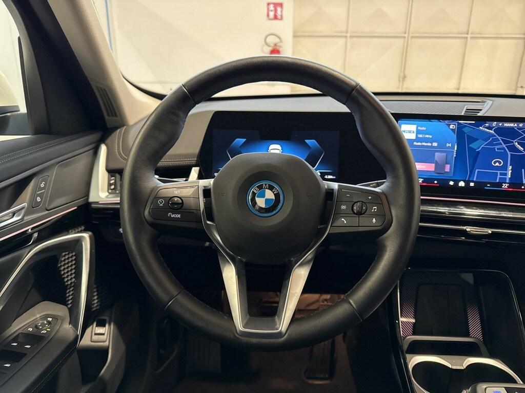 BMW iX1 edrive 20 X-Line