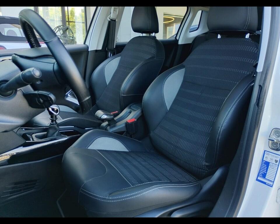 Peugeot 2008 1.5 bluehdi Style s&s 100cv 5marce