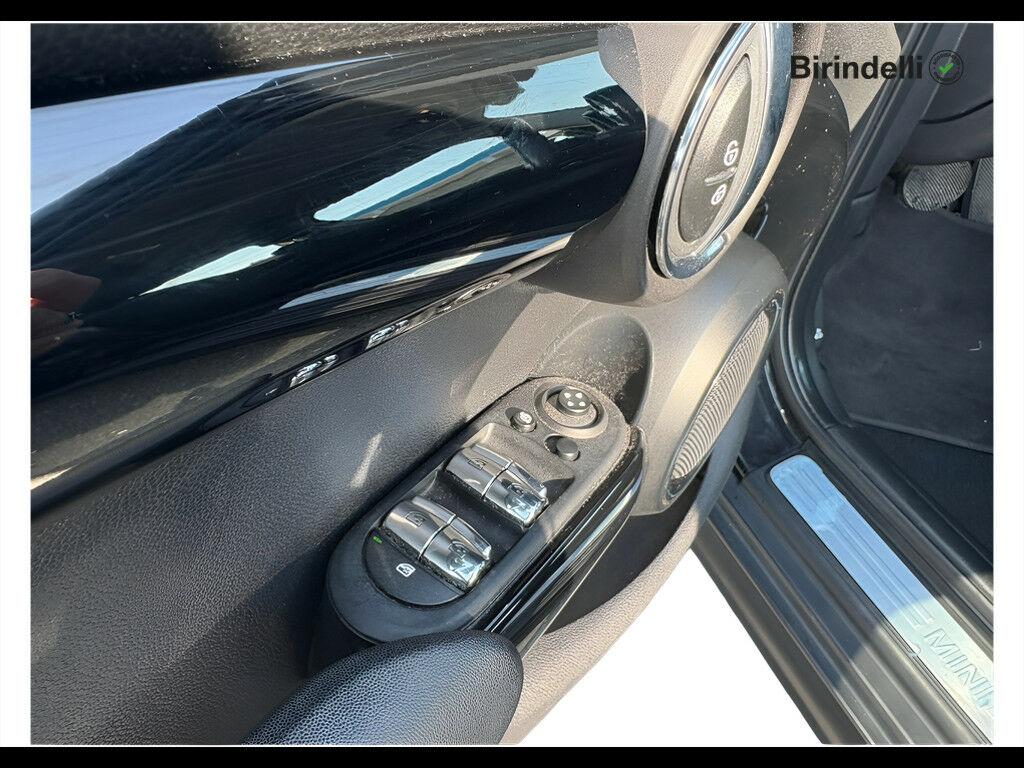 Mini Cooper 1.5 TwinPower Turbo Cooper Business DCT