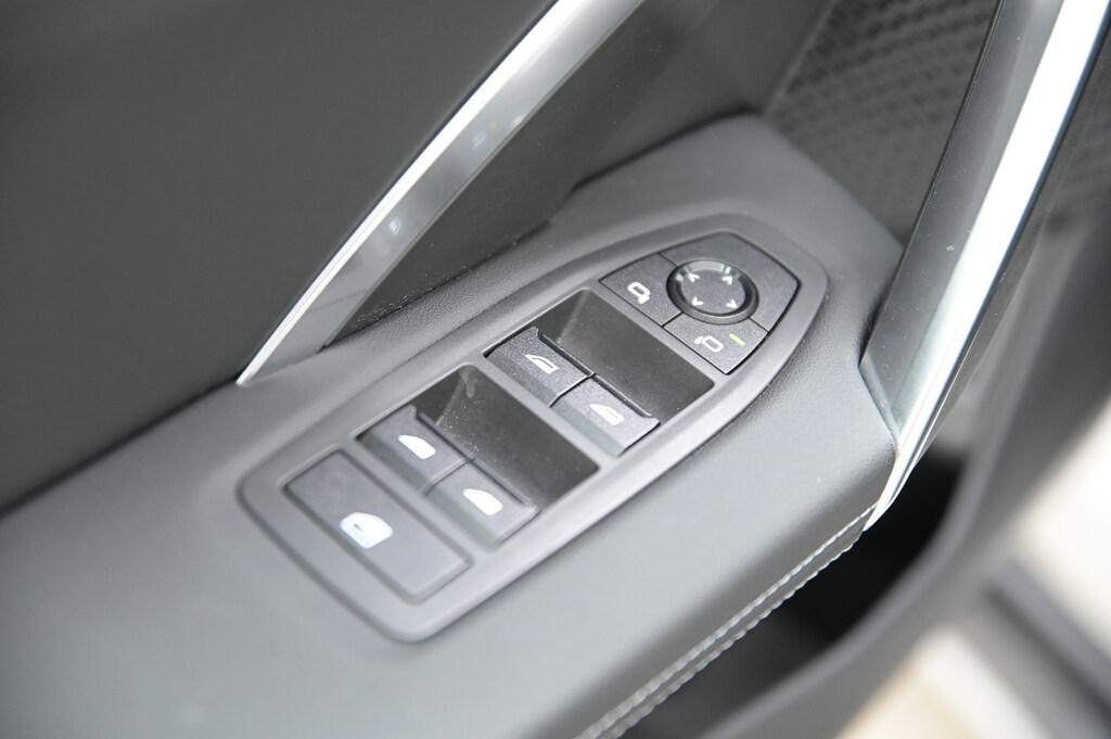 BMW X1 sdrive18i X-Line auto
