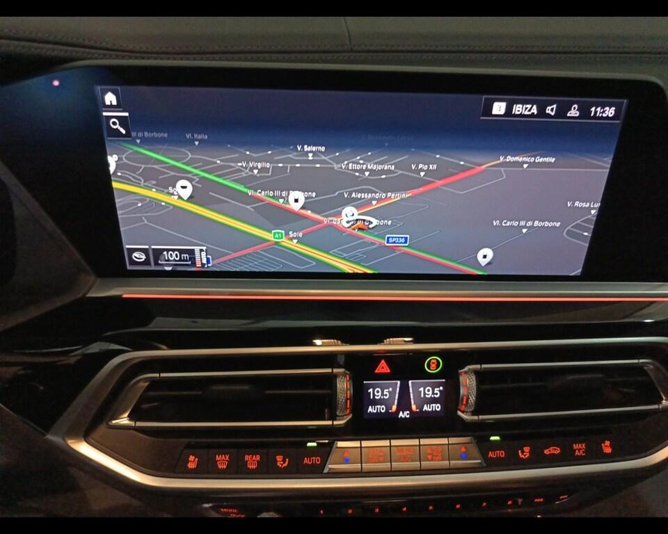 BMW X5 xdrive40d mhev 48V Msport auto