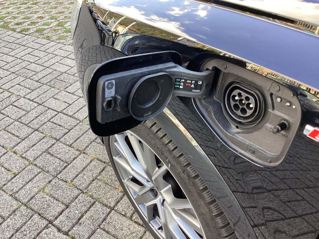 Audi Q3 Sportback 45 1.4 tfsi e S Line Edition s-tronic