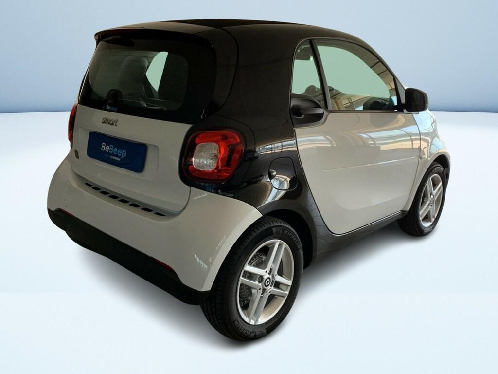 Smart fortwo eq Pure 22kW