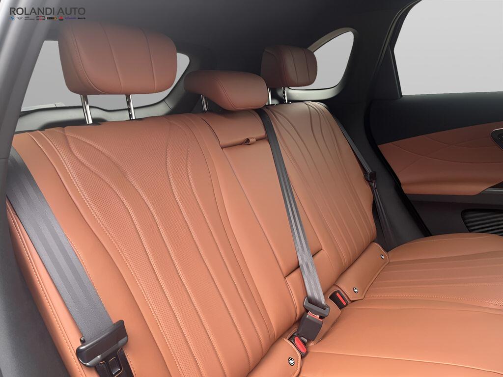 Lepas L8 1.5 tgdi phev Elegance