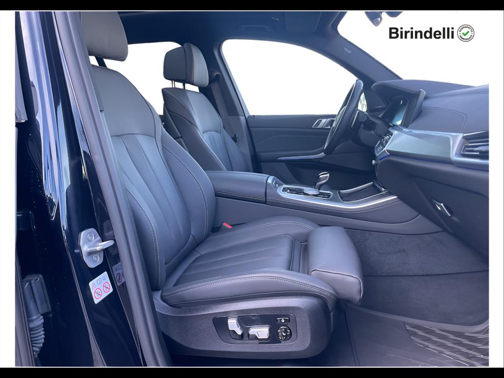 BMW X5 xdrive40d mhev 48V Msport auto