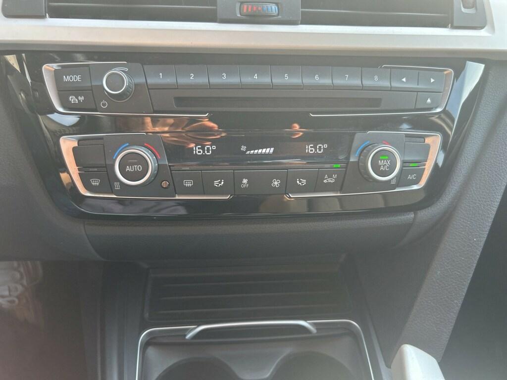 BMW Serie 3 318d Touring auto