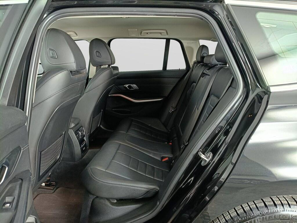 BMW Serie 3 320d Touring mhev 48V xdrive Luxury auto
