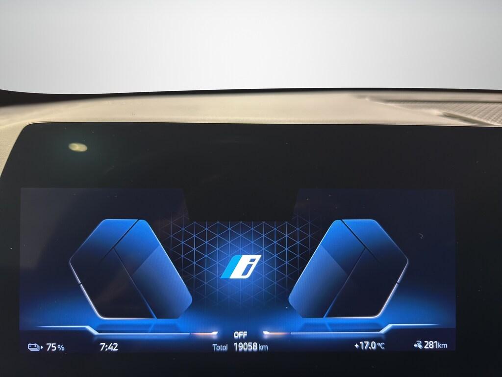 BMW iX1 30 xdrive X-Line