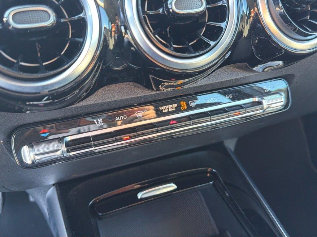 Mercedes GLB 180 d Progressive Advanced auto