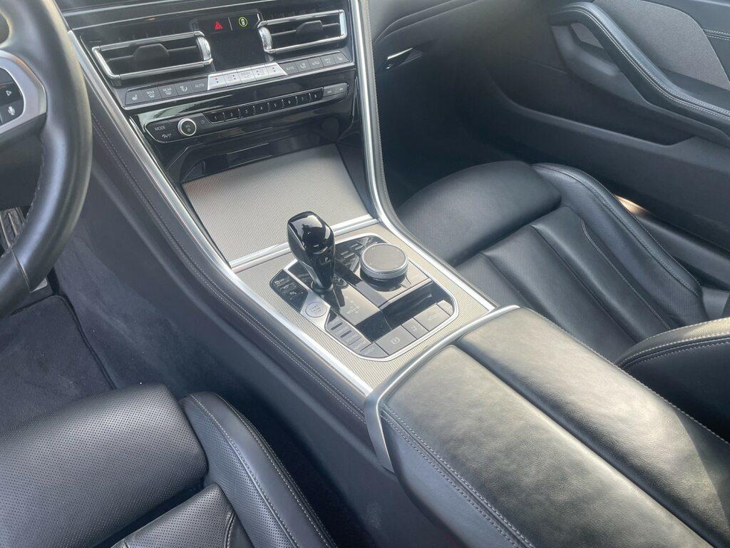 BMW Serie 8 840d Cabrio mhev 48V xdrive auto