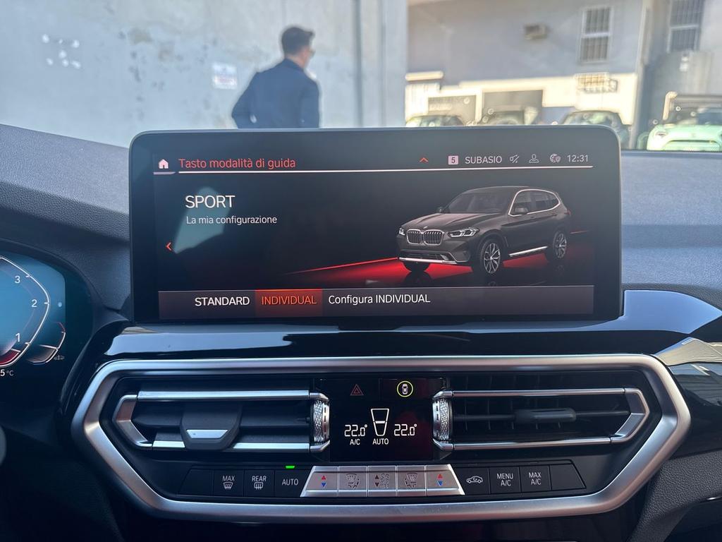 BMW X3 xdrive20d mhev 48V auto