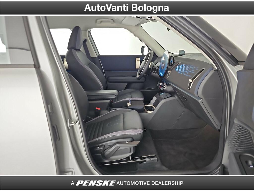 Mini Mini Countryman 2.0 48V D Essential auto