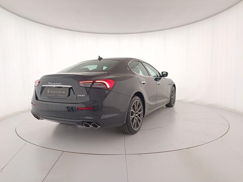 Maserati Ghibli 2.0 mhev GT 330cv rwd auto