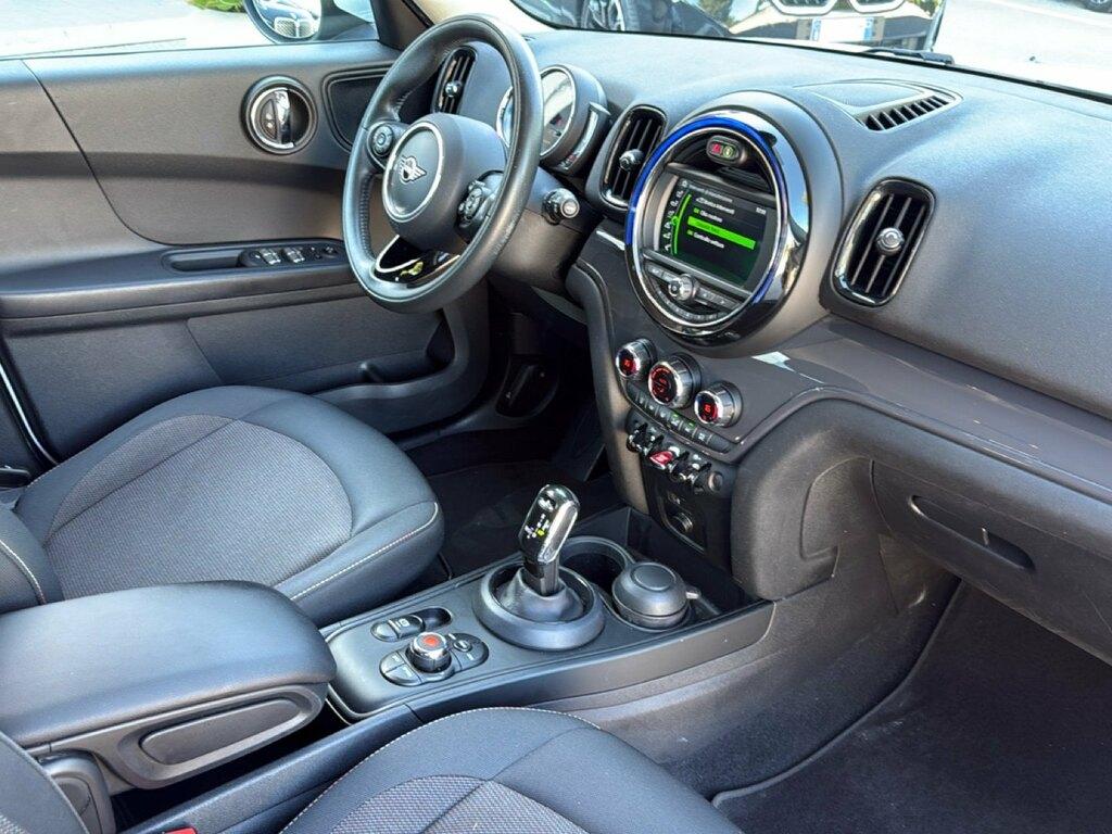 Mini Cooper D Countryman 2.0 TwinPower Turbo Cooper D Boost Steptronic