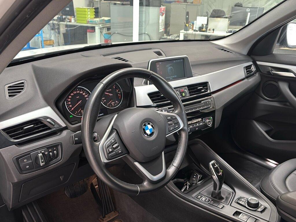 BMW X1 sdrive18i Advantage 140cv auto 7m