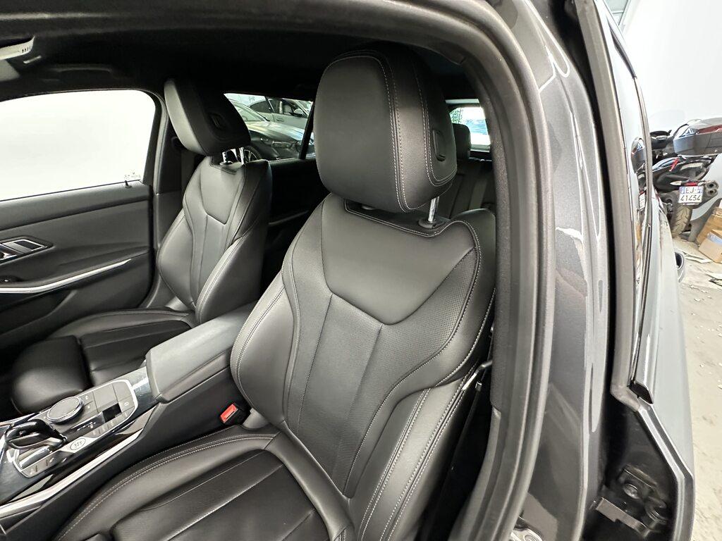 BMW Serie 3 318d Touring mhev 48V Msport auto