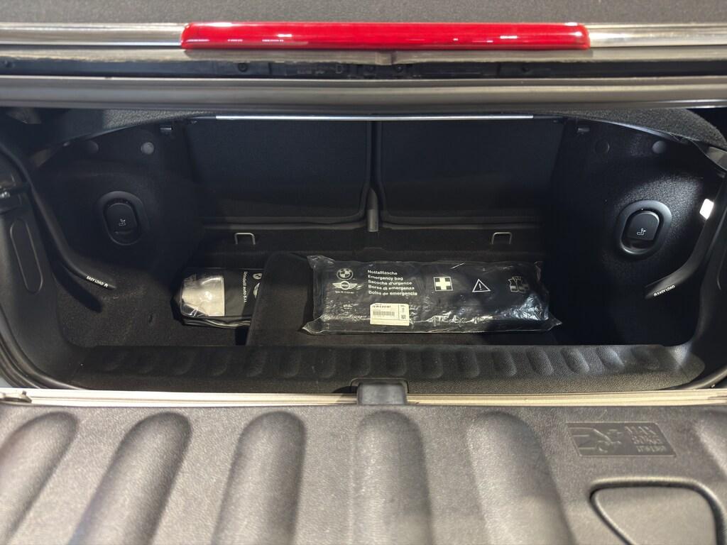 Mini Cooper D Cabrio 1.5 Cooper D