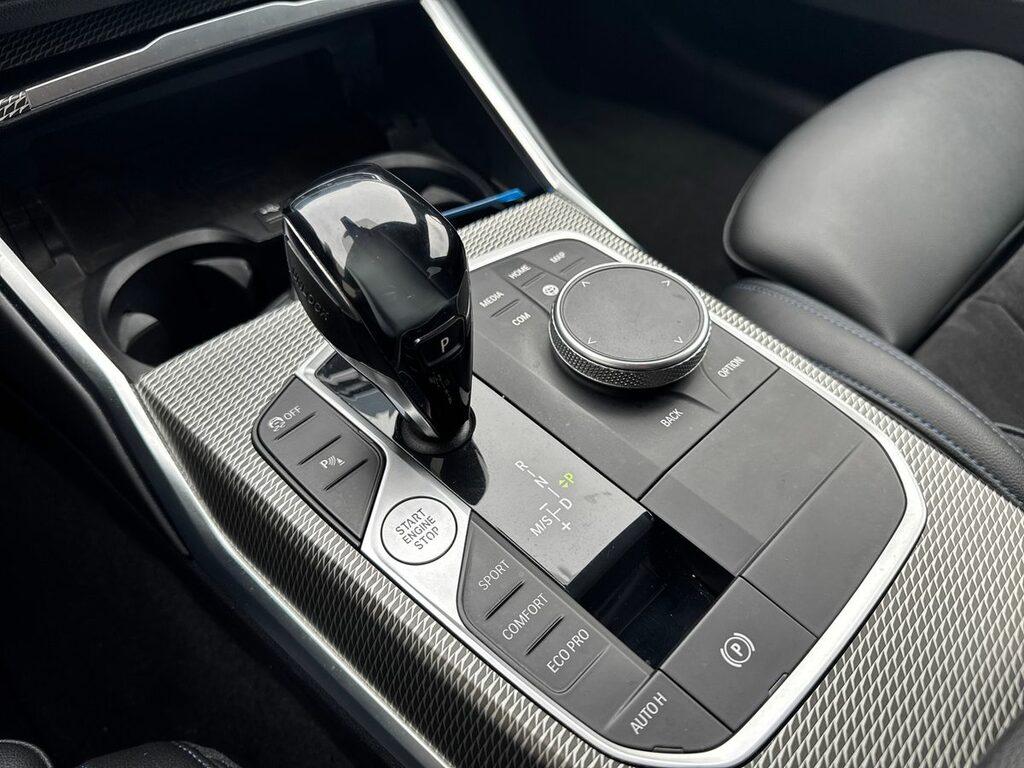 BMW Serie 3 330d Touring mhev 48V xdrive Msport auto