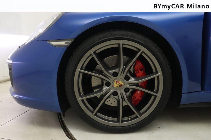 Porsche 911 Coupe 3.0 Carrera 4S auto