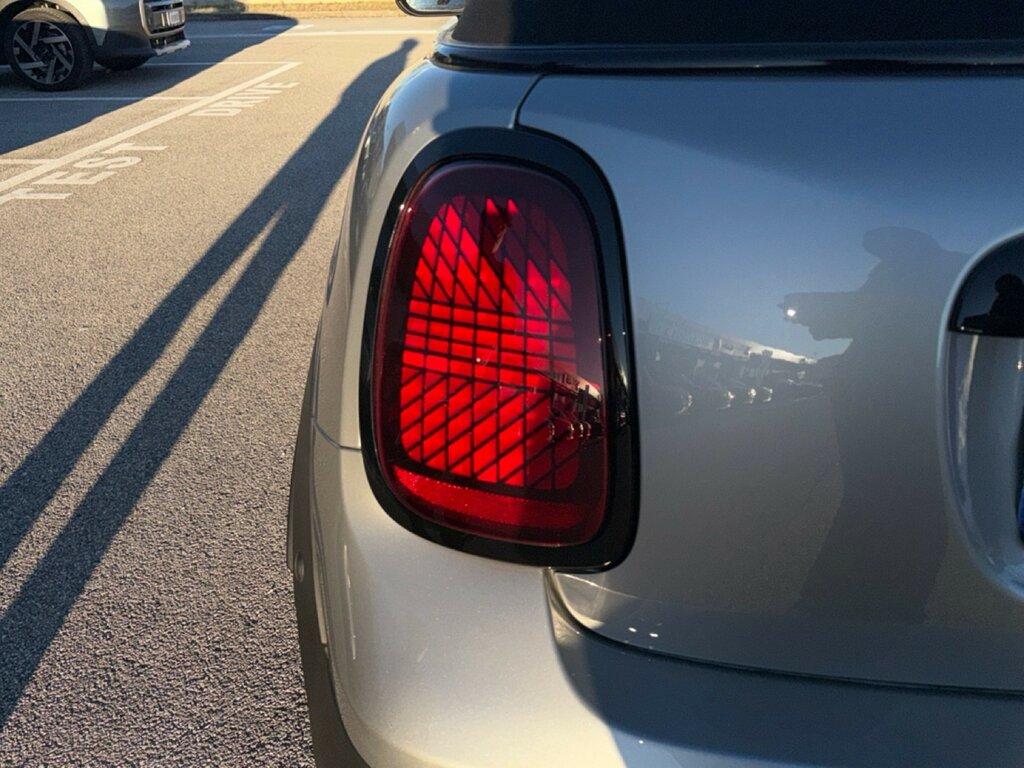 Mini Mini Cooper Cabrio 2.0 C Classic auto