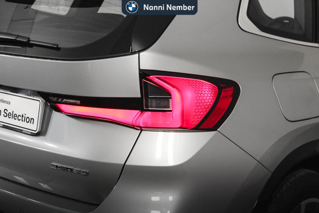 BMW iX1 edrive 20 X-Line