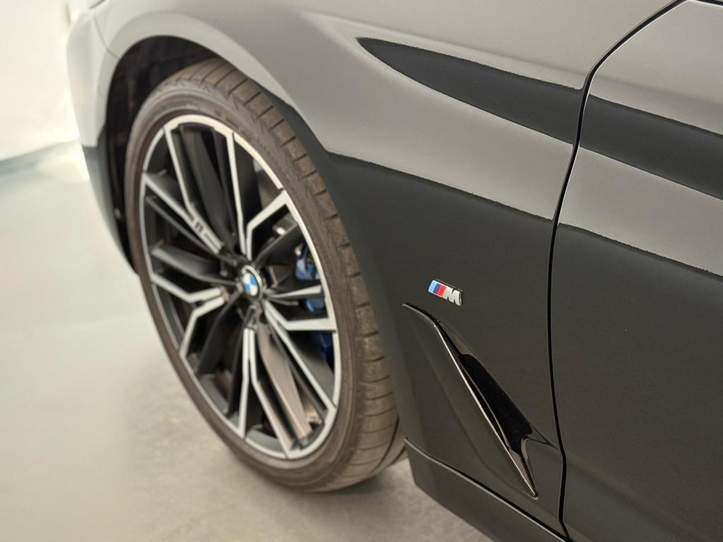 BMW Serie 5 530d Touring mhev 48V Msport auto