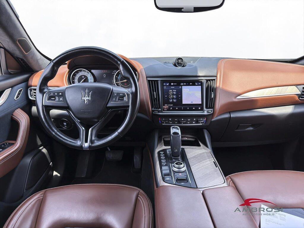 Maserati Levante 3.0 V6 Granlusso 350cv auto
