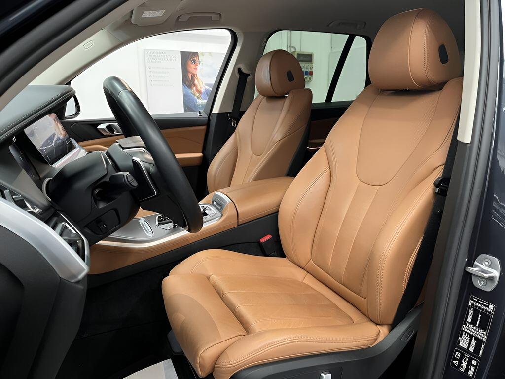 BMW X5 xdrive40d mhev 48V xLine auto