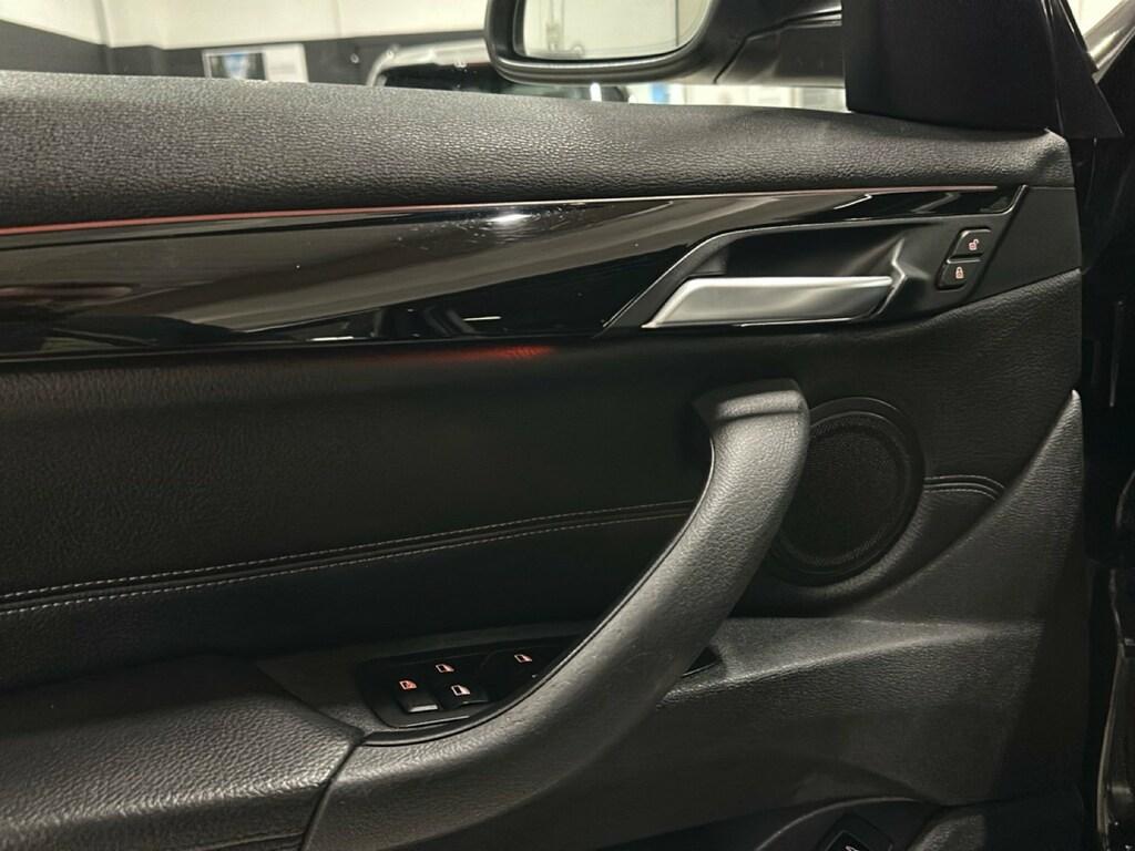 BMW X1 sdrive18d xLine auto my18