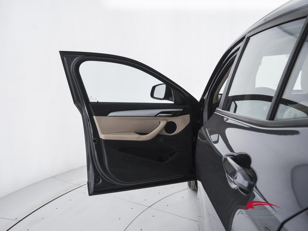 BMW X2 sdrive18d Advantage auto