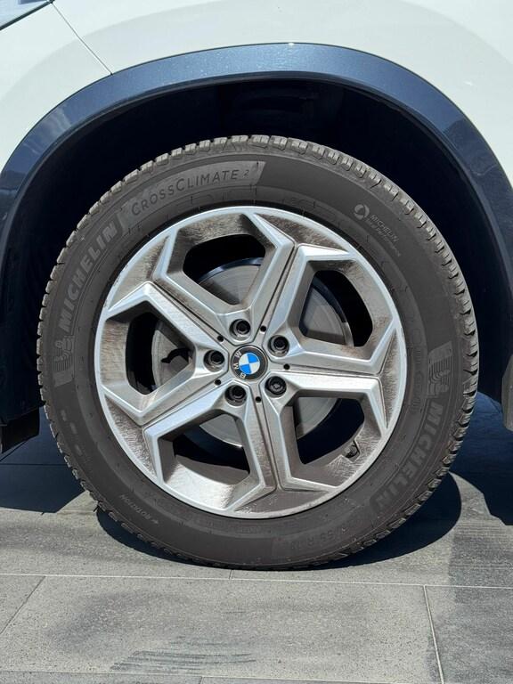 BMW X1 xdrive20d mhev 48V X-Line auto