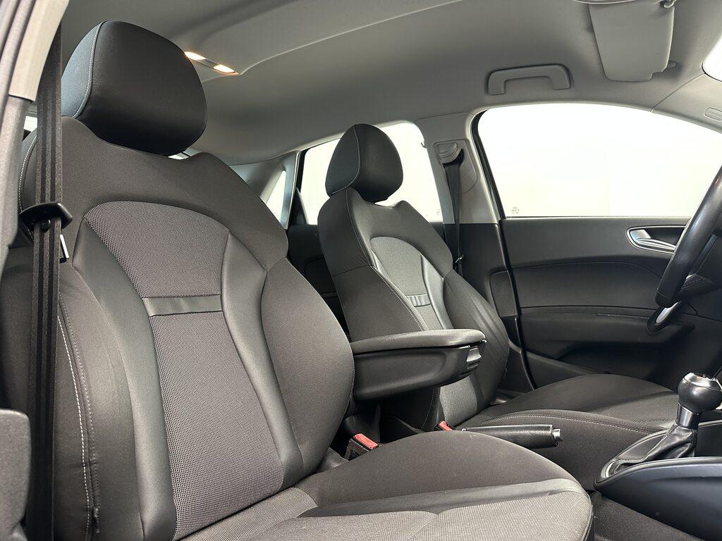 Audi A1 Sportback 1.6 tdi Ambition s-tronic