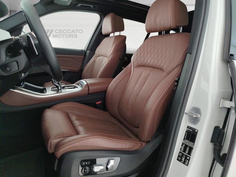 BMW X5 M X5 M50d auto