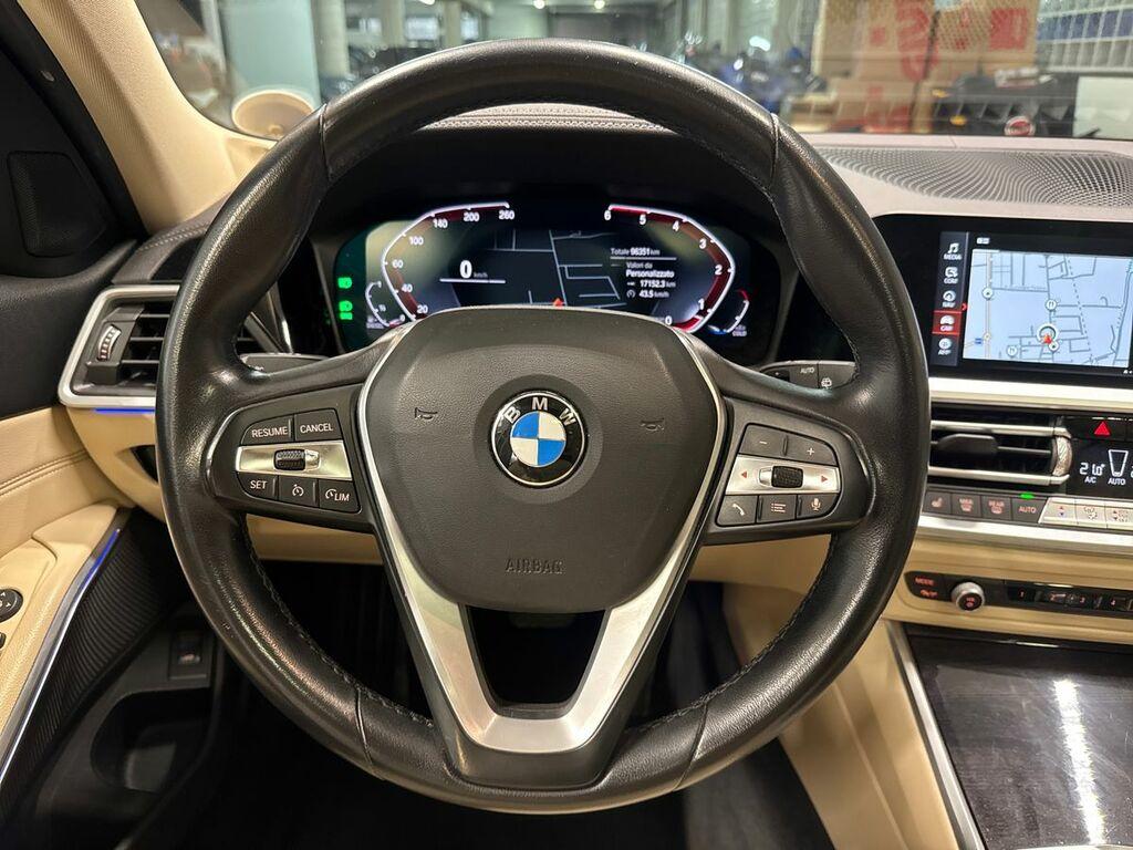 BMW Serie 3 320d Touring mhev 48V xdrive Luxury auto