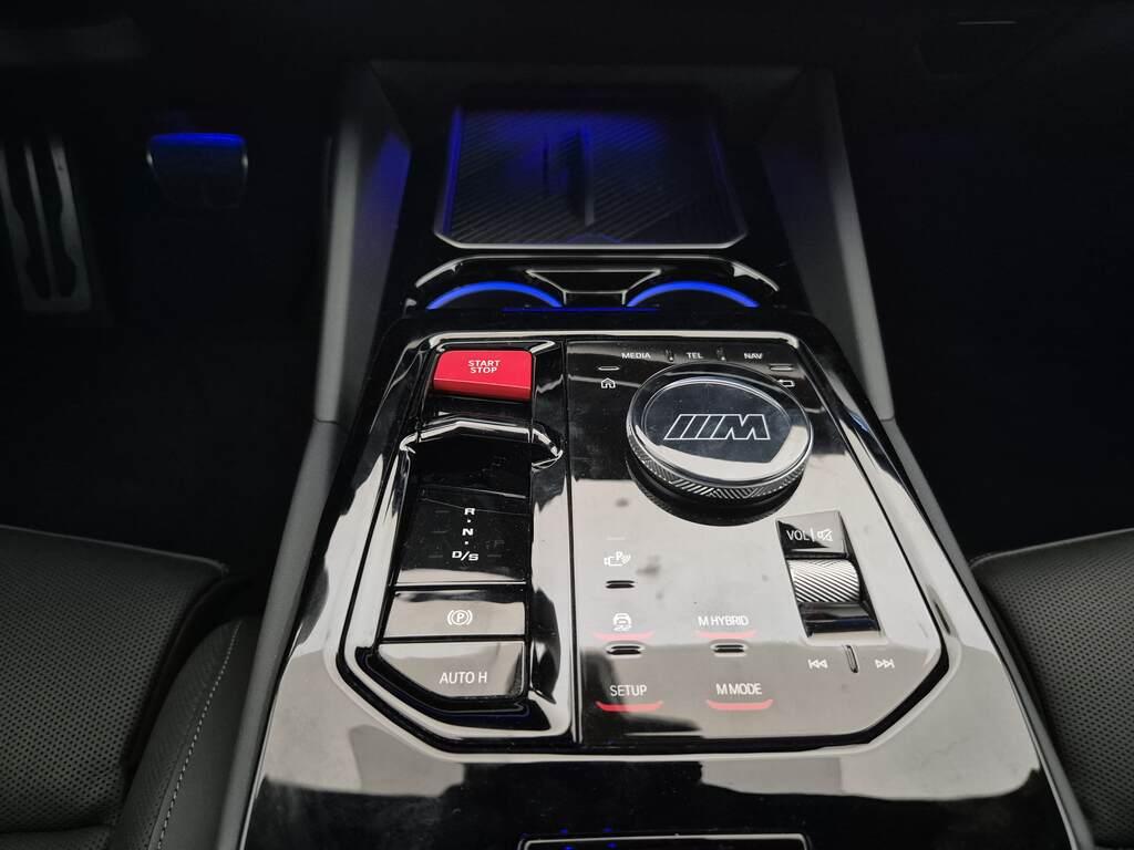 BMW M5 Touring 4.4 727cv auto